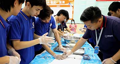 万通汽修学校